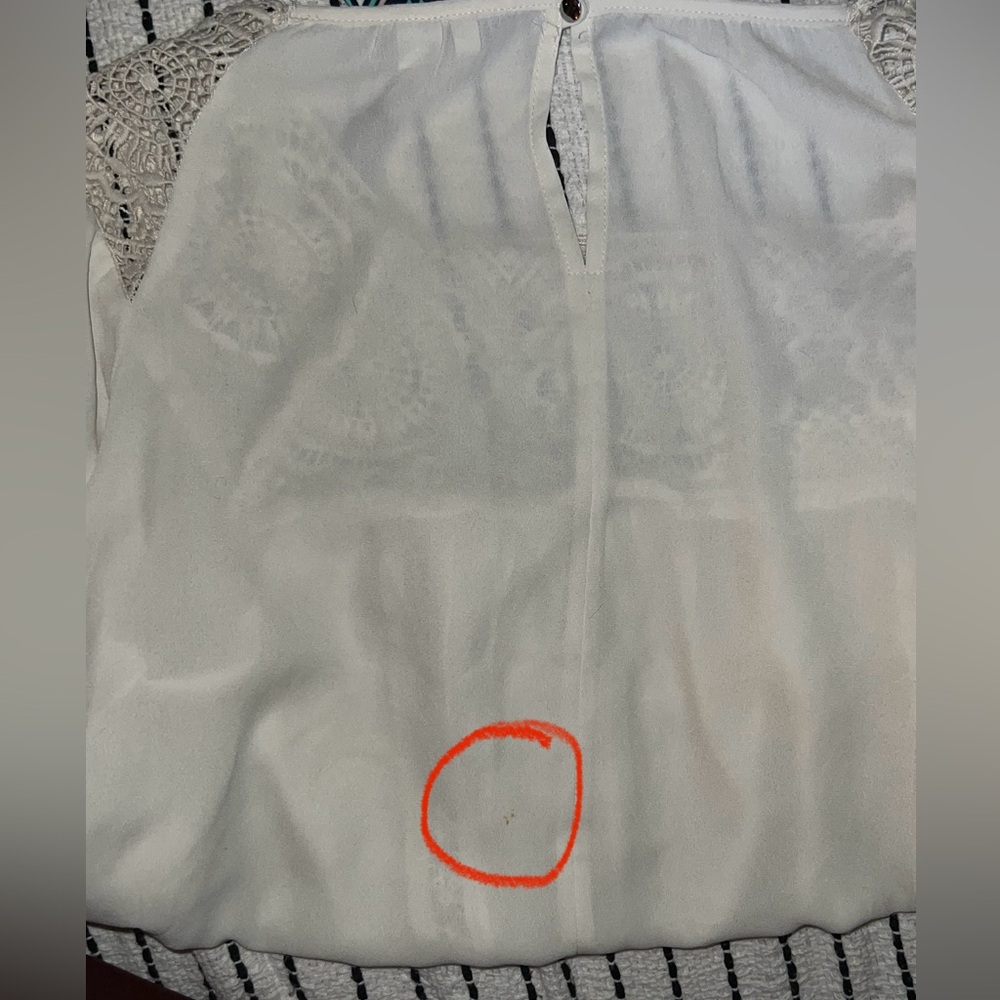 ONE DAY SALE C’est 1946 Boho Off-White Lace Trim Top - Picture 6 of 6